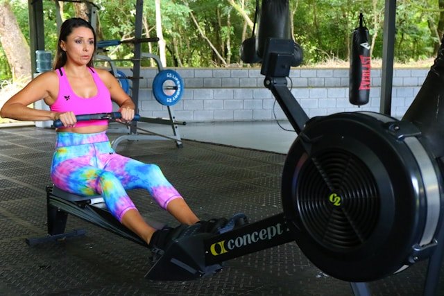 Défis et innovations : les enjeux de la création de vêtements de sport durables