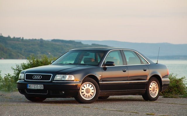 Que faire lorsque le voyant moteur de votre Audi A8 s’allume ?