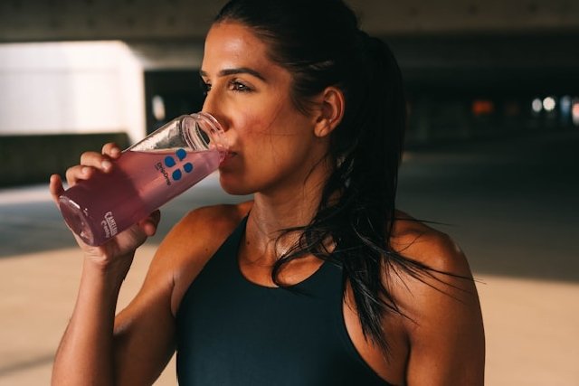 Hydratation et musculation : le duo essentiel pour booster vos performances Hydratation et musculation : le duo essentiel pour booster vos performances